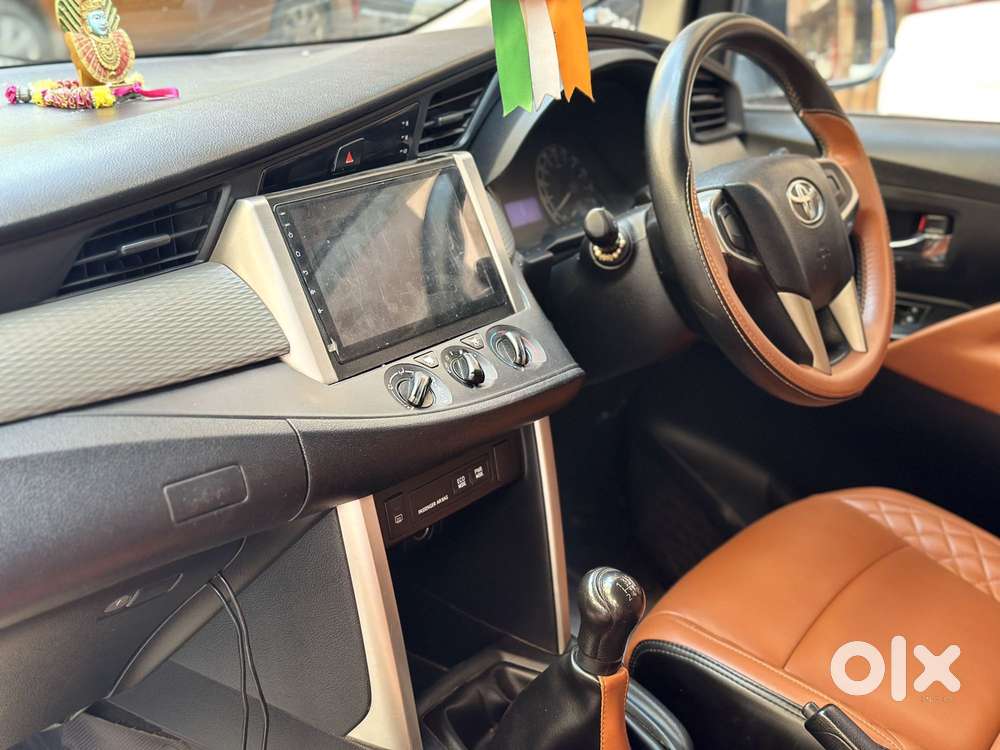 Toyota Innova Crysta 2.4 G Mt, 2017, Diesel