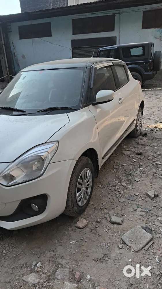 Maruti Suzuki Swift 1.2 2023
