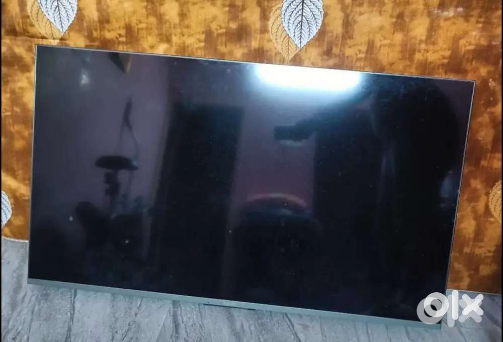 50 Inch MI TV