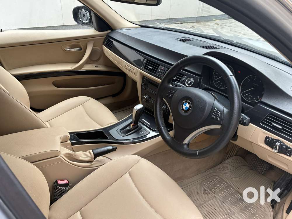 Bmw 3 Series 2.0 320i Sedan, 2011, Petrol