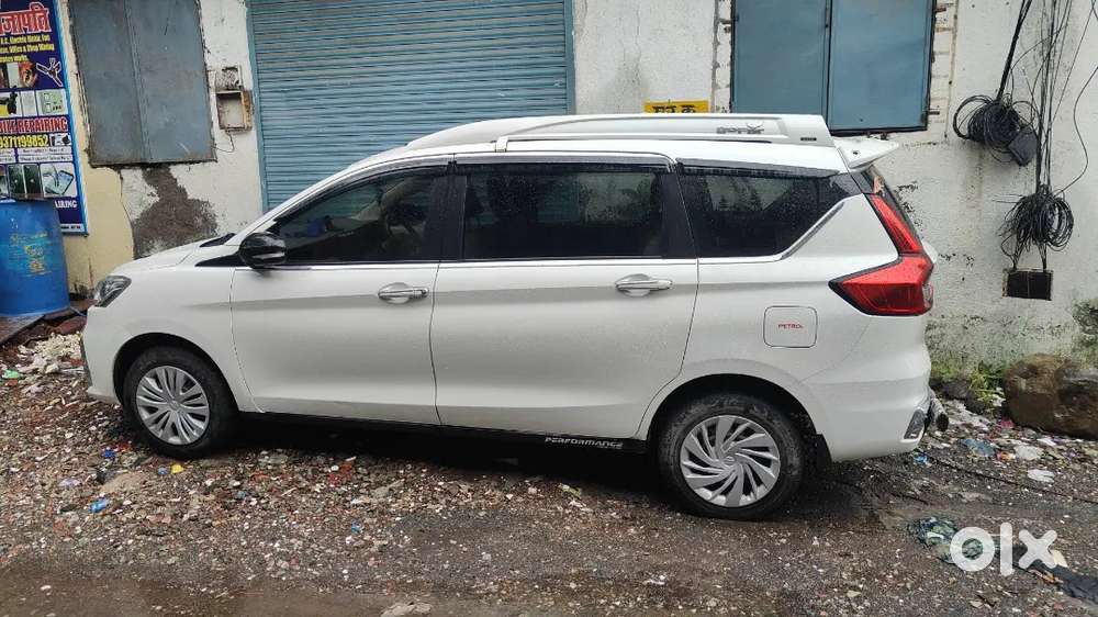 Maruti Ertiga Vxi 2024