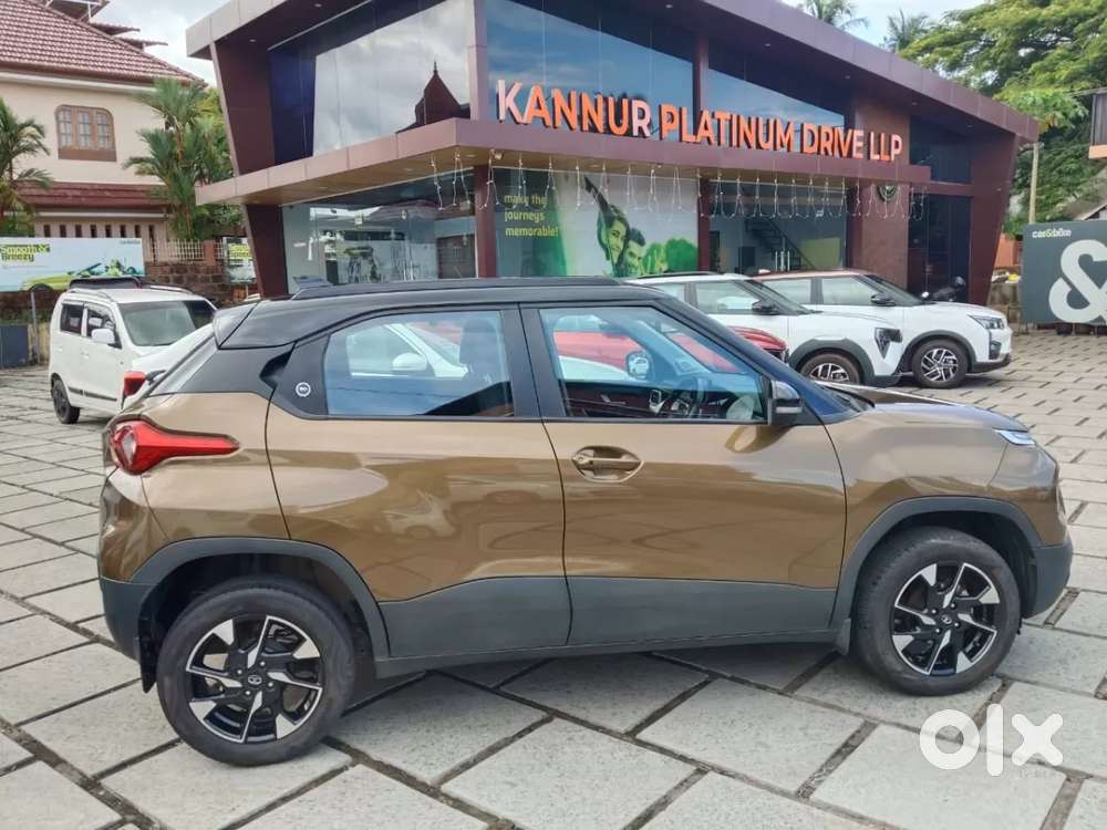 Tata Punch Creative Dual Tone Amt Sunroof, 2023, Petrol