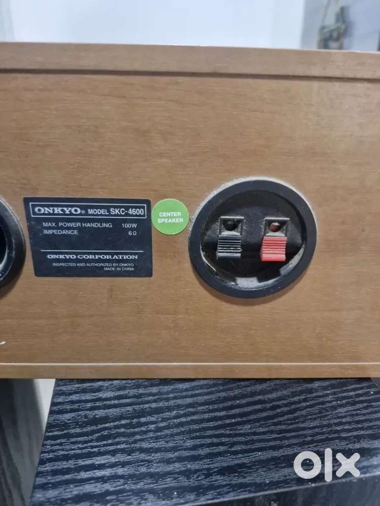 Onkyo Tower speakers