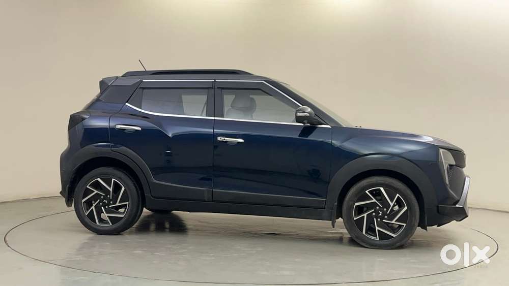 Mahindra Xuv 3xo Ax7l 1.2 Petrol At (pg), 2024, Petrol
