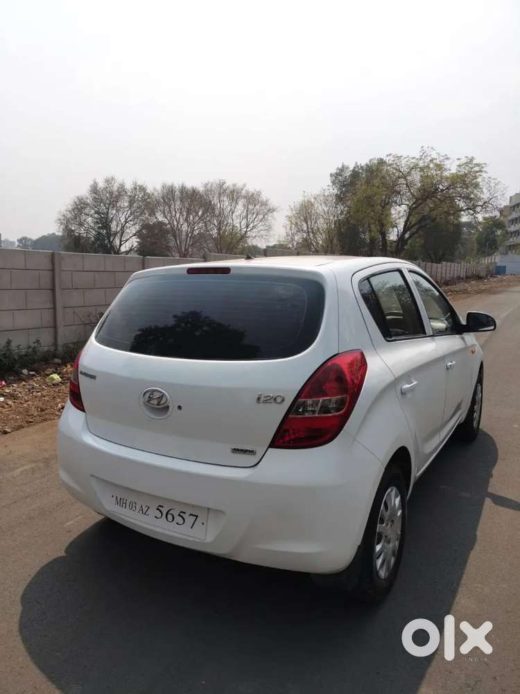 Hyundai I20 Magna, 2011, Petrol