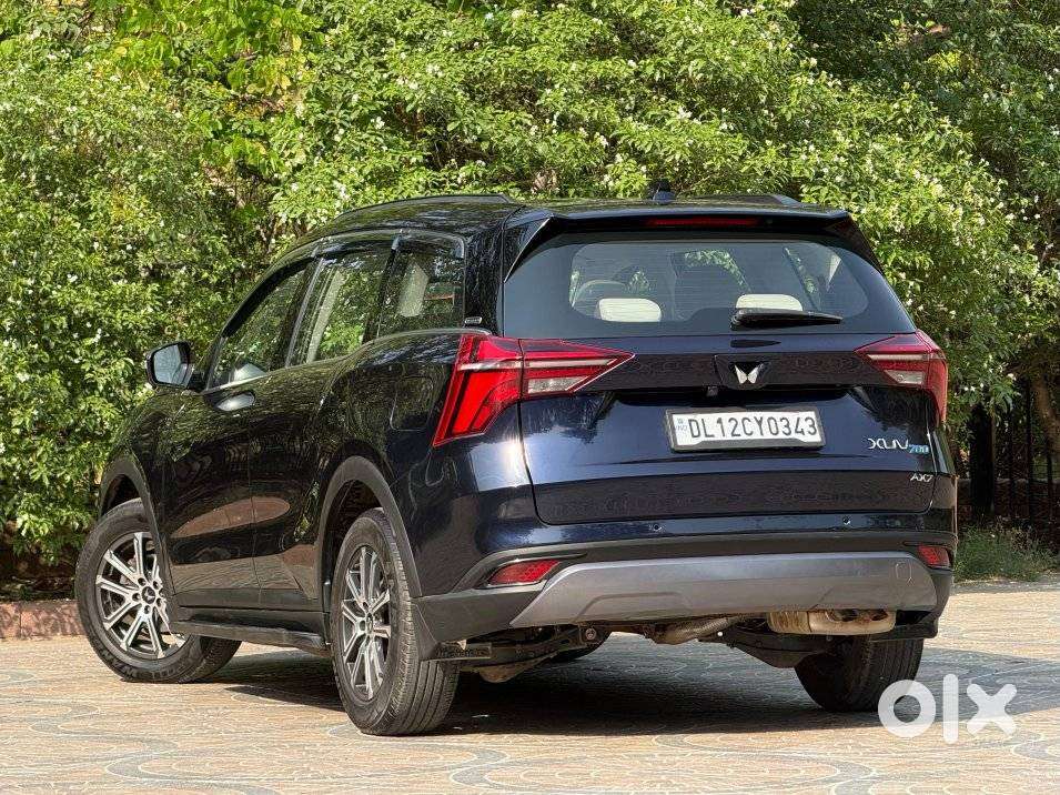 Mahindra Xuv700 2.0 Ax 7 Petrol At Str, 2024, Petrol