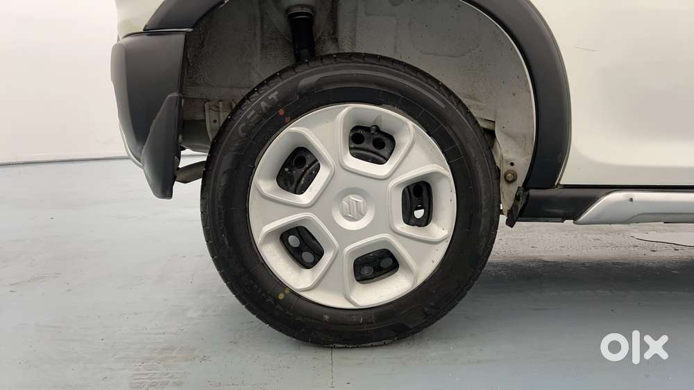 Maruti Suzuki S-presso Vxi, 2024, Petrol