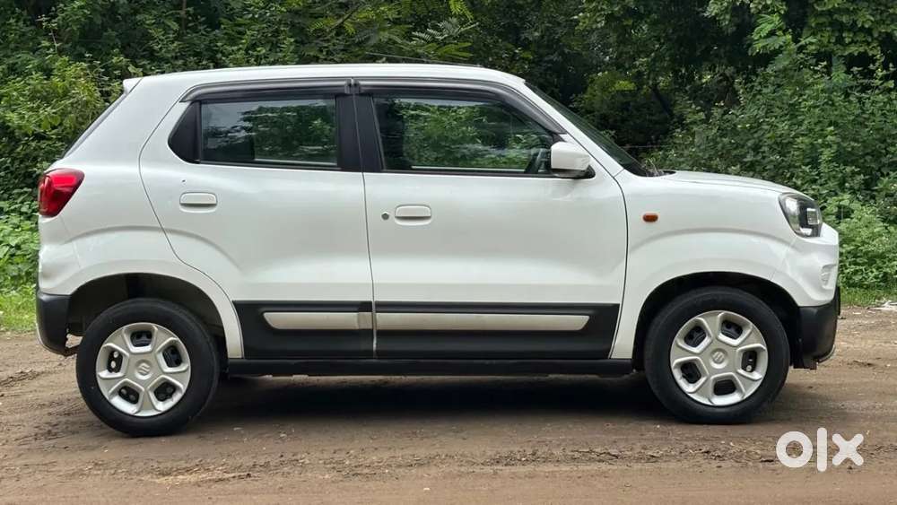 Maruti Suzuki S-presso Vxi Opt, 2022, Petrol
