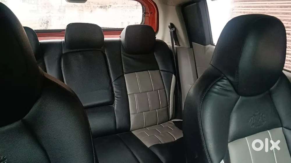 Mahindra Kuv 100 2017 Petrol