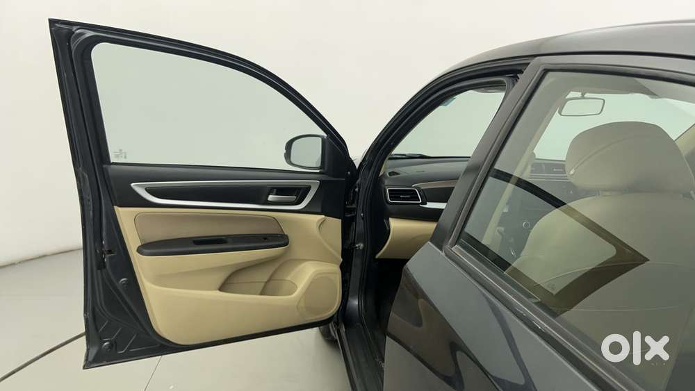 Honda Amaze Vx 1.2 Petrol Mt, 2022, Petrol