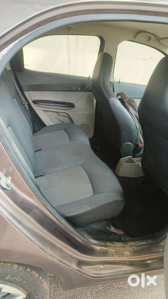 Tata Tiago, 2018, Petrol