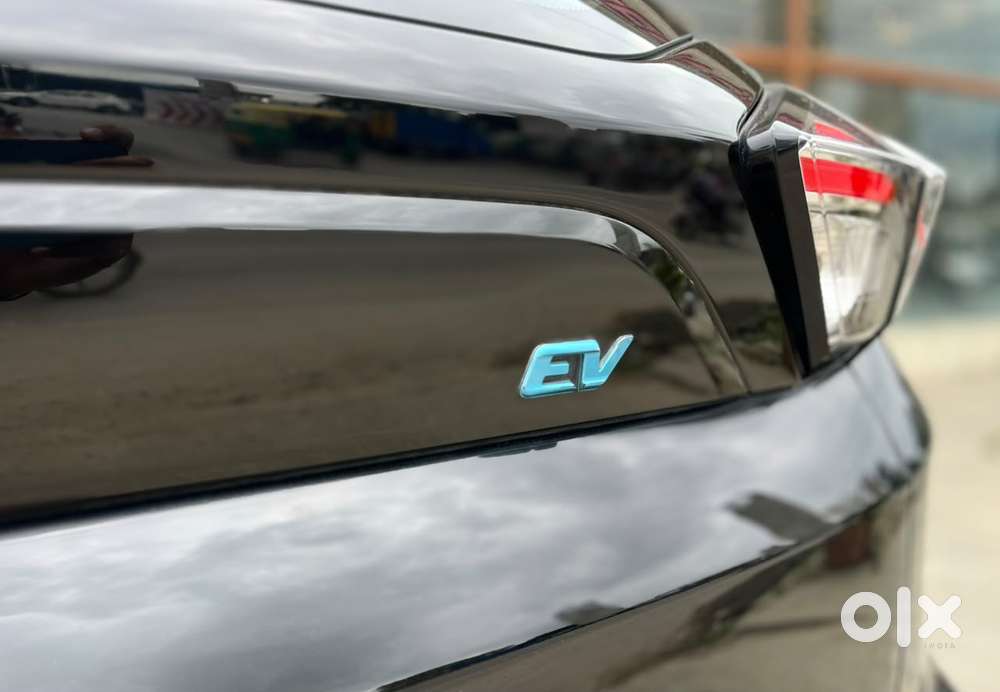 Tata Nexon Ev Xz Plus Dark Edition, 2022, Electric