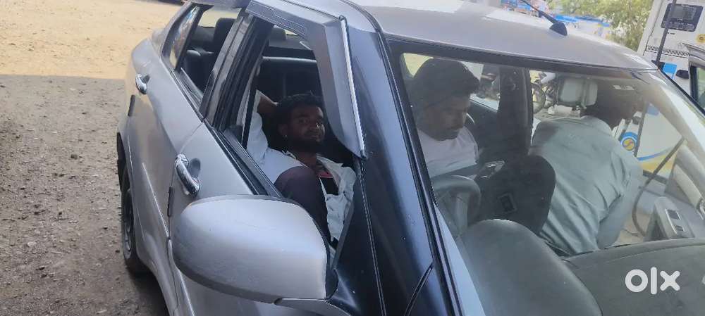 Maruti Suzuki Swift Dzire 2011