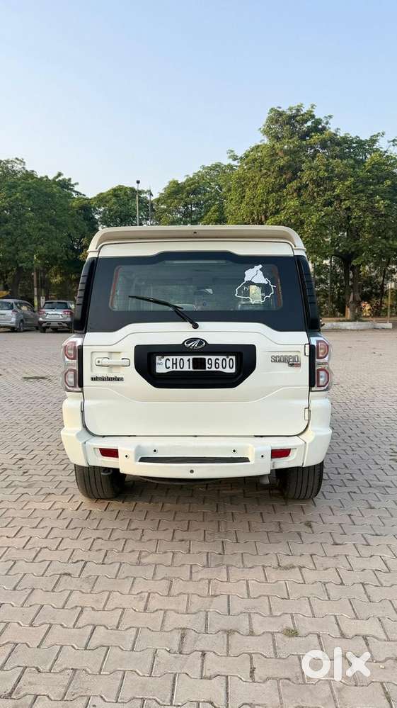 Mahindra Scorpio S10, 2016, Diesel