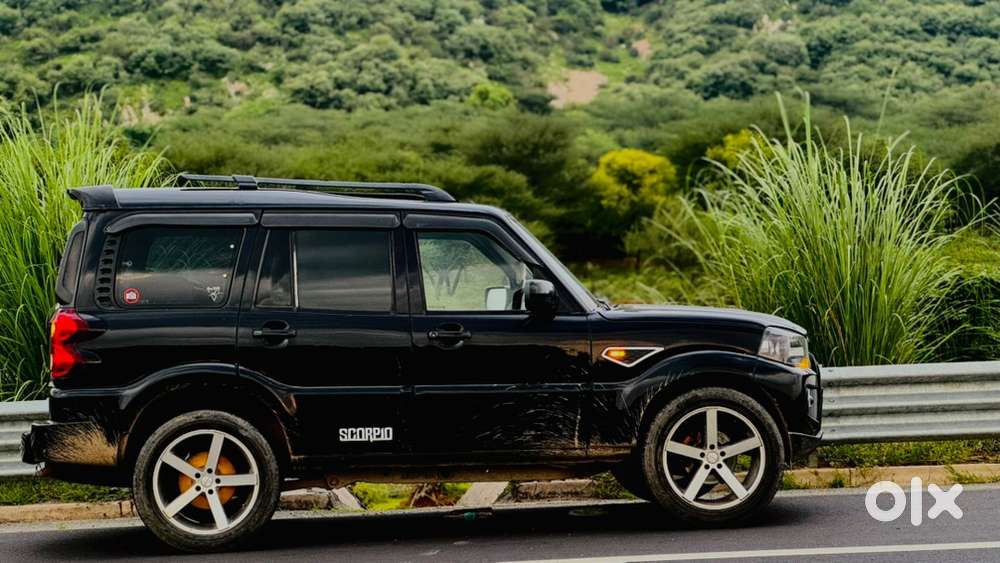 Mahindra Scorpio Classic 2017 Year