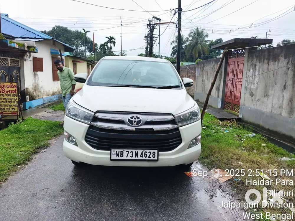 Toyota Innova Crysta 2017 Diesel 105000 Km Driven