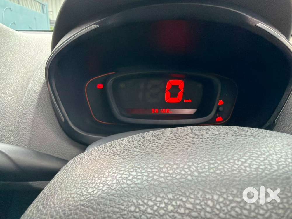 Renault Kwid 1.0 Rxt (o), 2016, Petrol