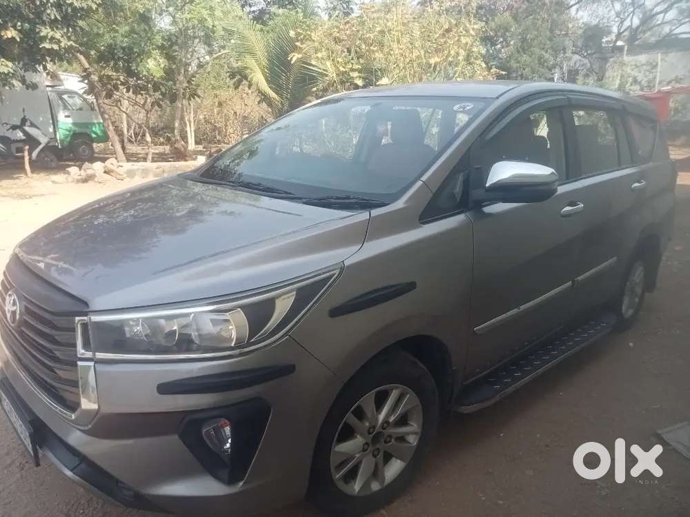 Toyota Innova Crysta 2017