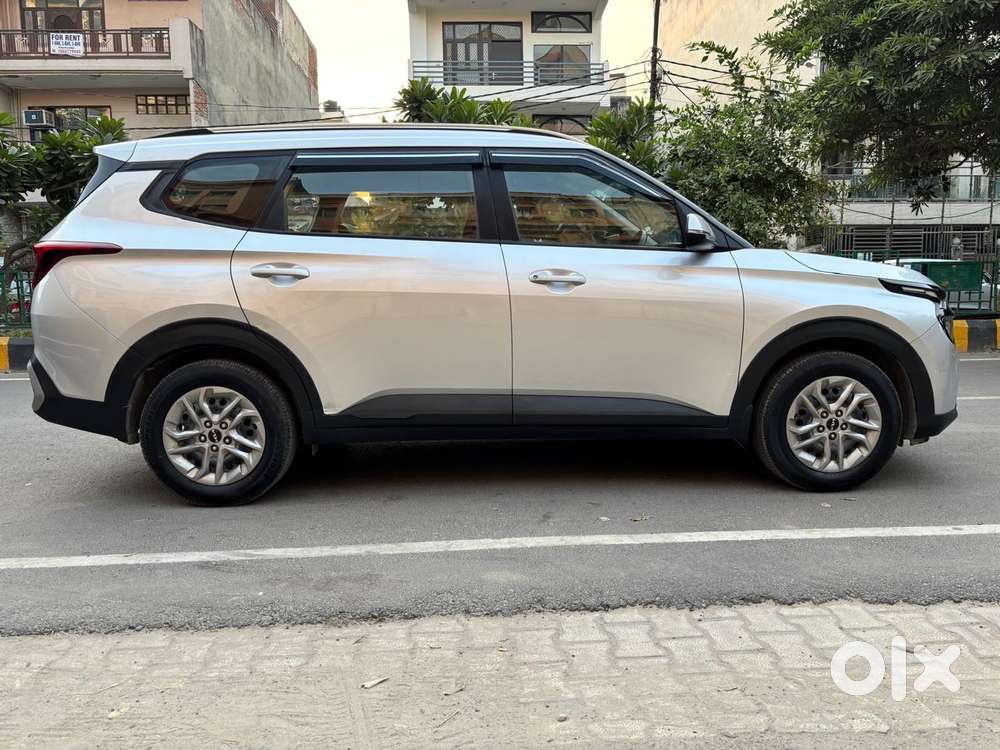 Kia Carens 1.4 Premium Turbo 7 Str, 2022, Petrol