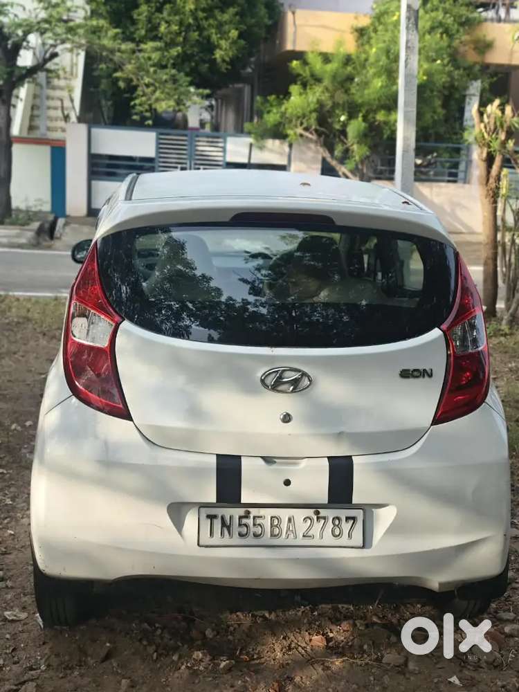 Hyundai Eon Era Plus2017 Variant