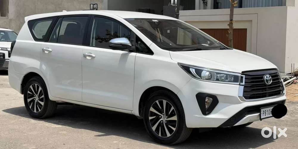Toyota Innova Crysta [2020-ongoing] 2.4 Gx 7 Str, 2018, Diesel