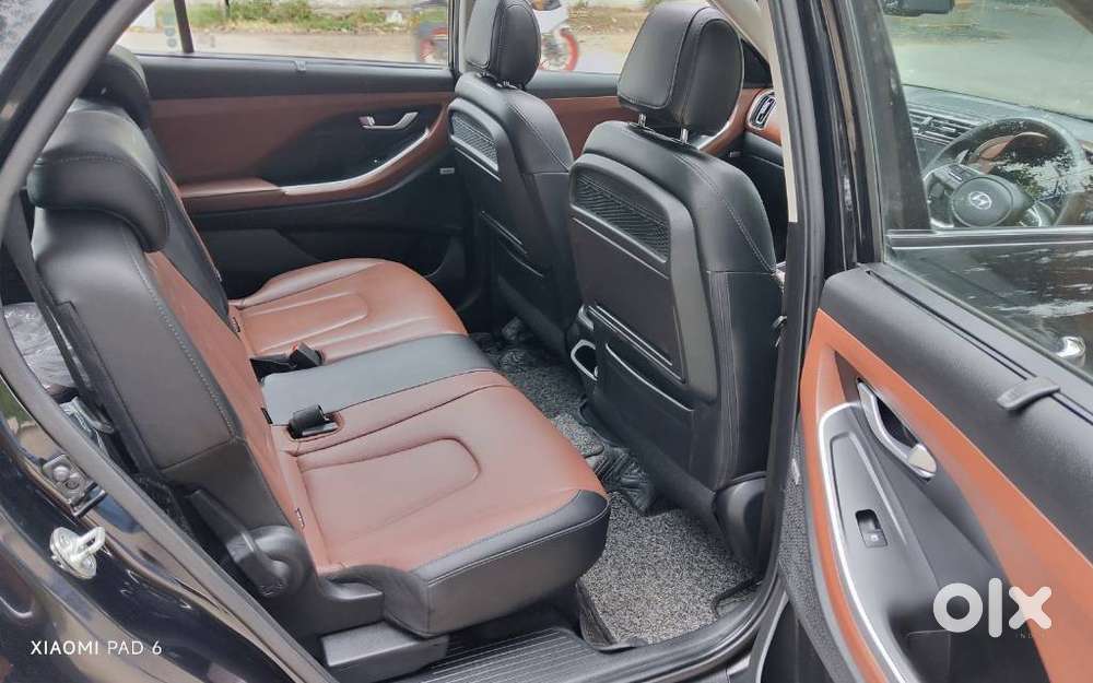 Hyundai Alcazar 2.0 Signature (o) Petrol At 7 Str, 2023, Petrol