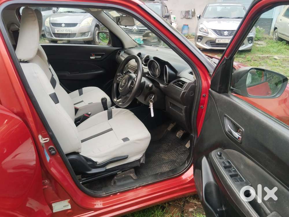 Maruti Suzuki Swift Vxi 1.2 Abs Bs-iv, 2018, Petrol