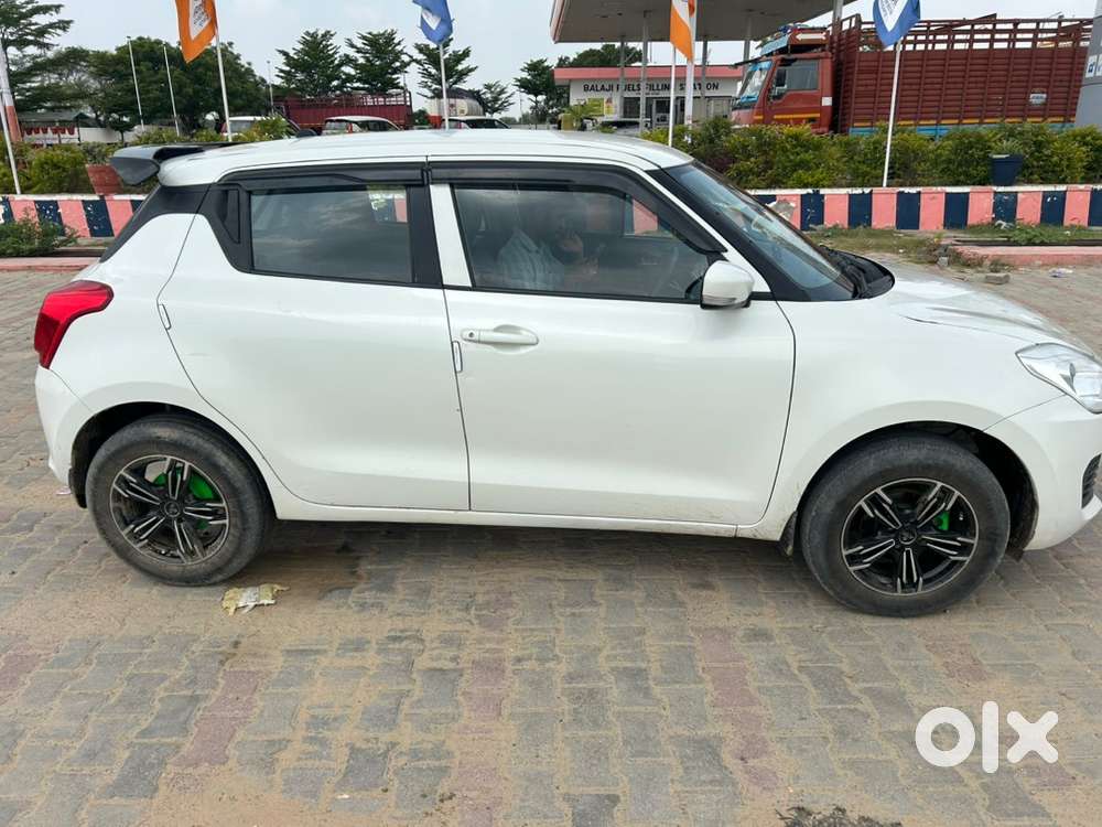 2022 Maruti Swift Petrol 1st Owner