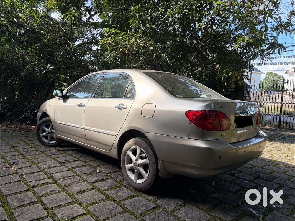 Toyota Corolla 2005 Petrol Variant
