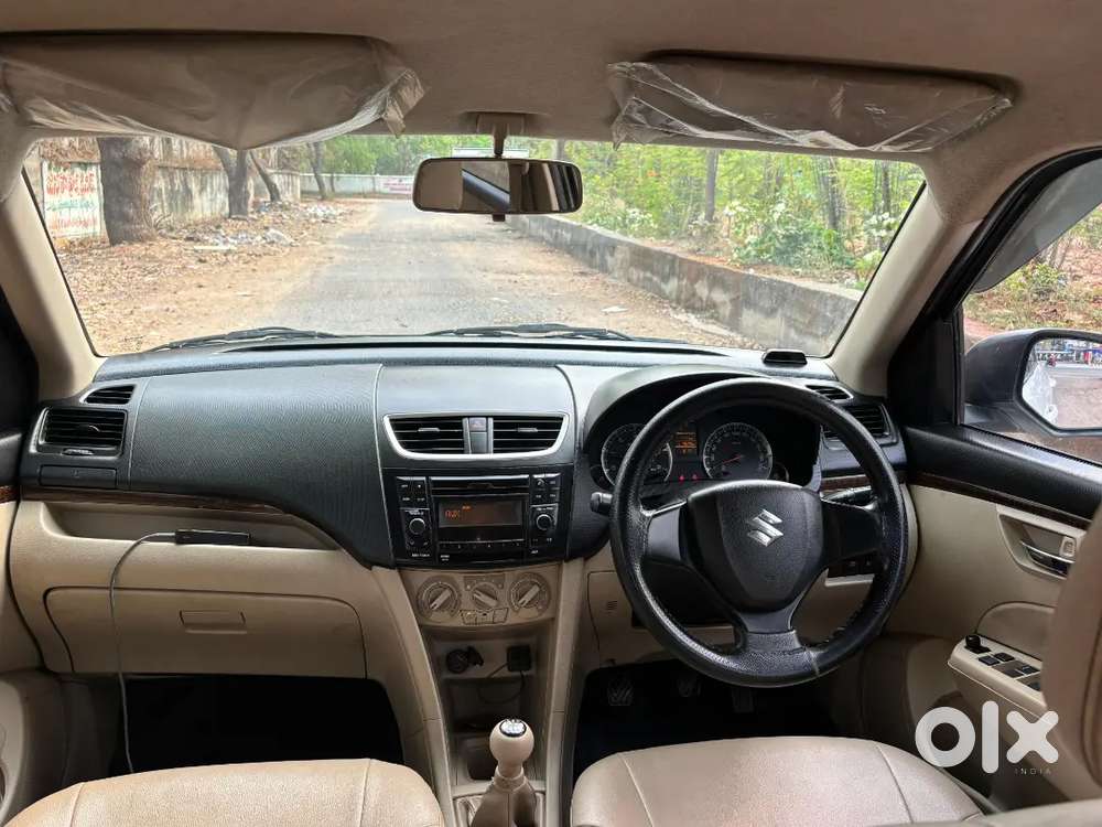 Maruti Suzuki Dzire 2015 Diesel 114000 Km Driven