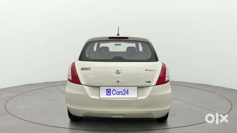 Maruti Suzuki Swift 1.2 Lxi (o), 2016, Petrol