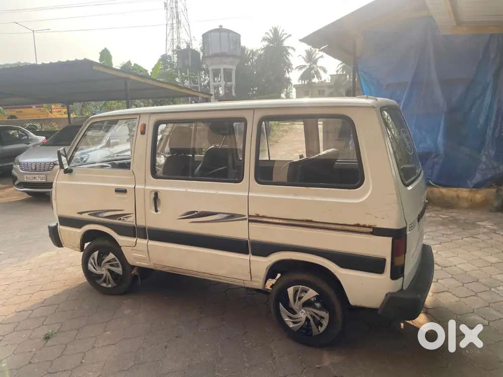 Maruti Suzuki Omni 2011