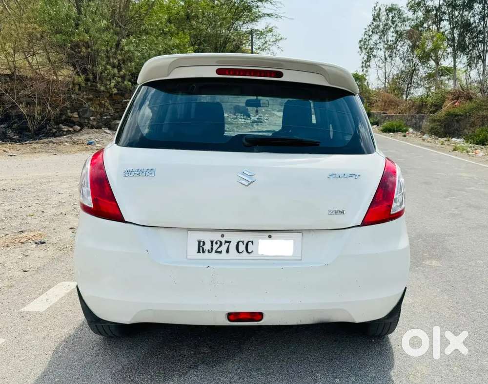 Maruti Suzuki Swift Ddis Zdi 2012