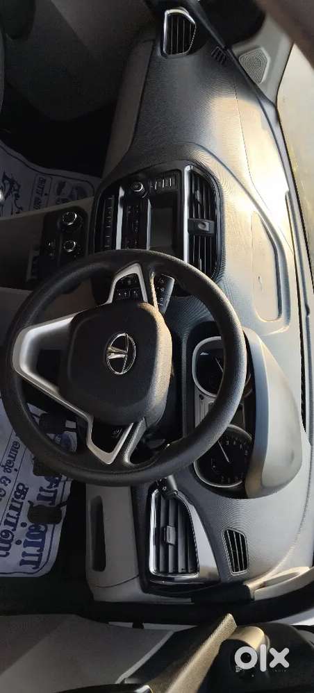 Tata Tiago 2016 Petrol 58000 Km Driven Company Service Record