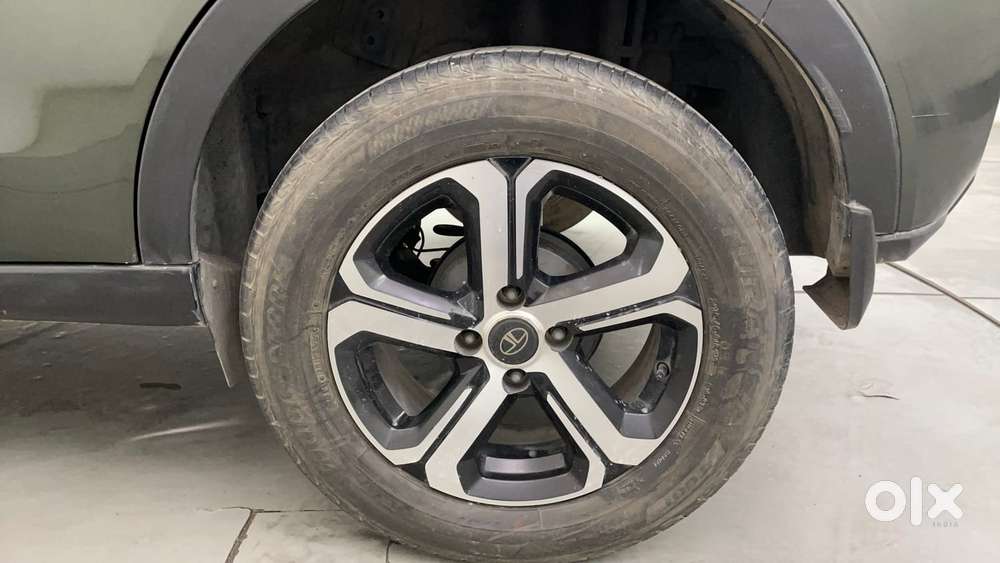 Tata Nexon 1.5 Revotorq Xz Plus Premium, 2022, Petrol