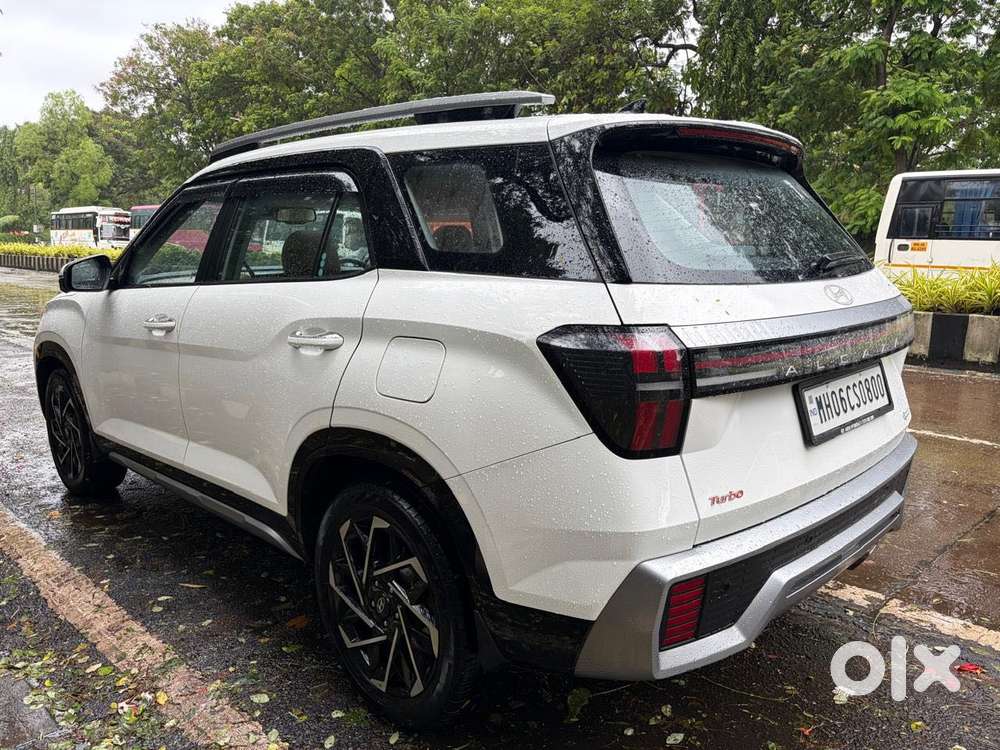 Hyundai Alcazar 2.0 Signature (o) Petrol At 7 Str, 2025, Petrol