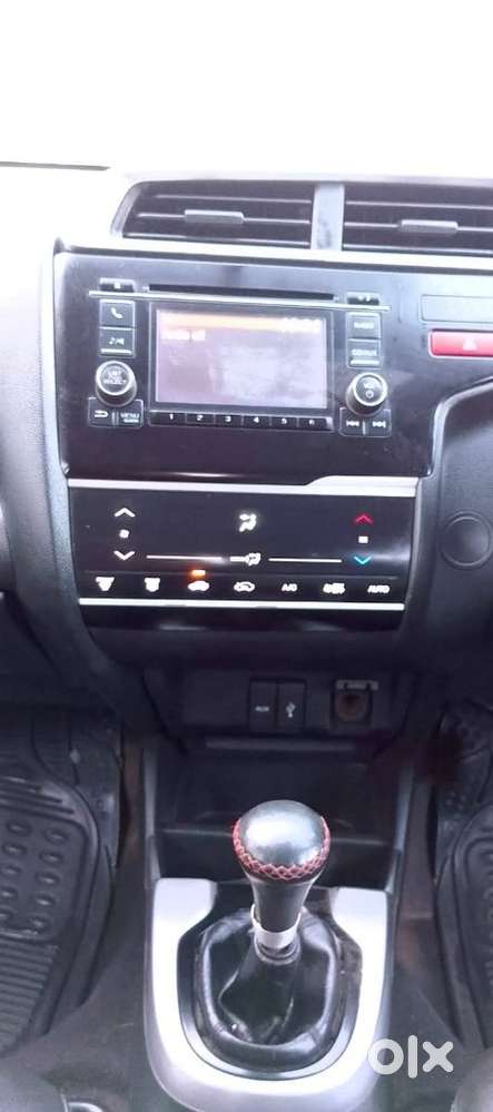 Honda Jazz 1.2 V I Vtec, 2016, Petrol