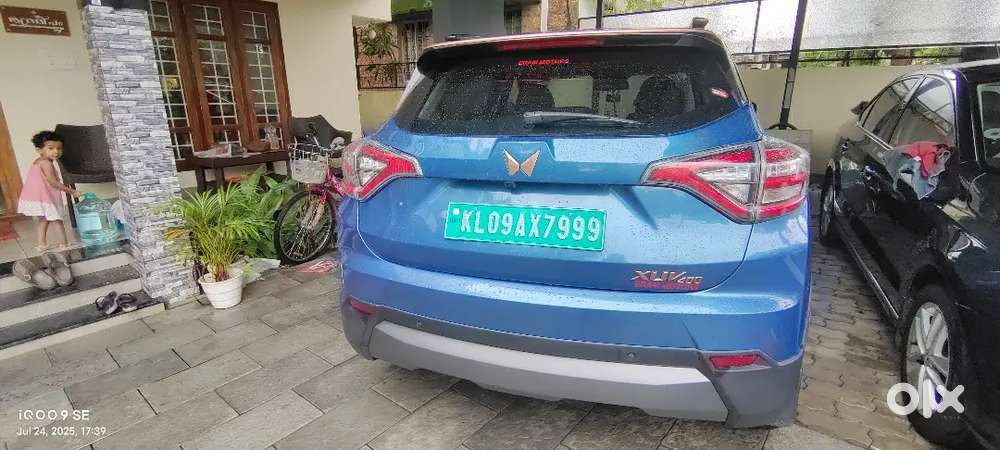 Mahindra Xuv400 Ev 2023 Dec Electric 53500 Km Driven