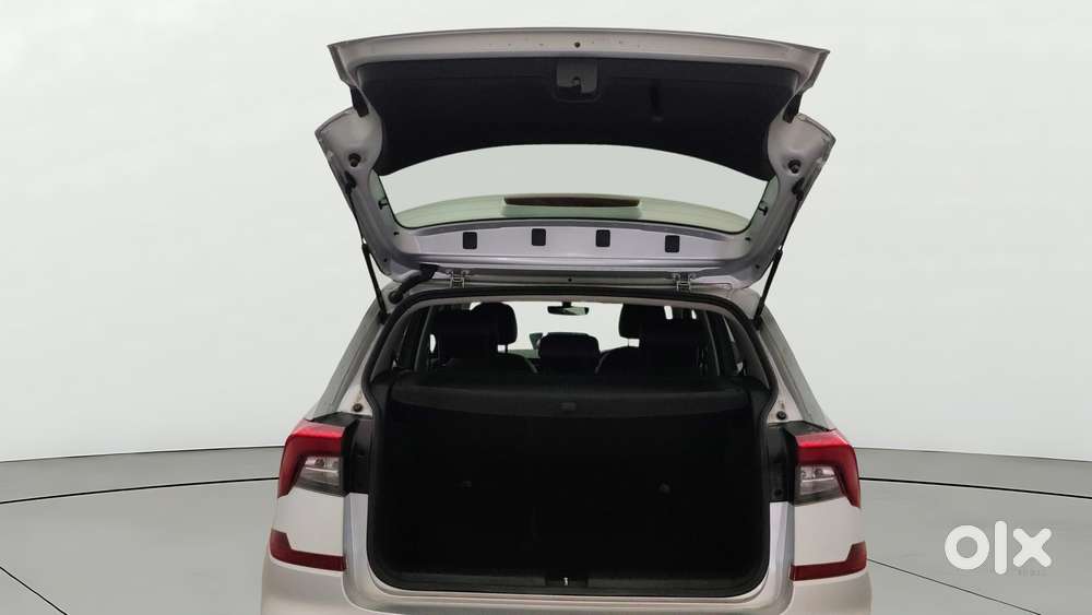 Skoda Kushaq Style 1.0l Tsi At, 2022, Petrol