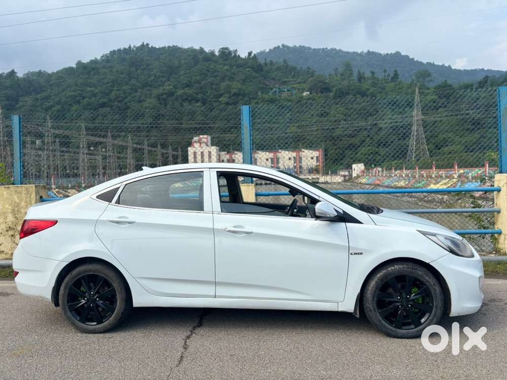 Hyundai Verna 2013