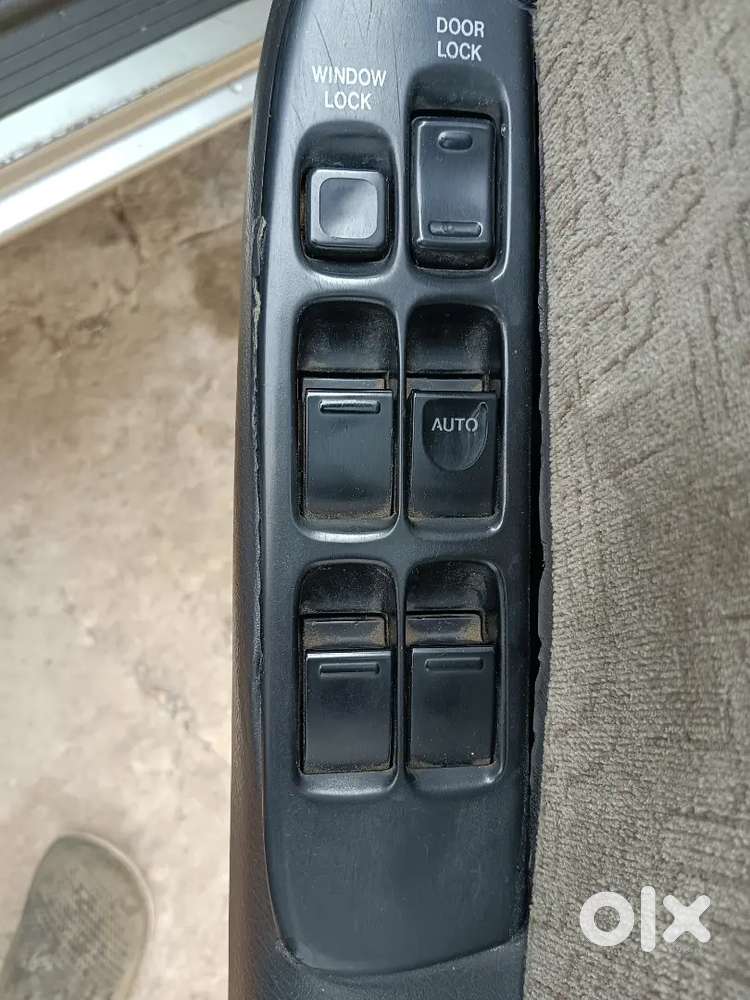 Maruti Suzuki Esteem 2002 Petrol Well Maintained