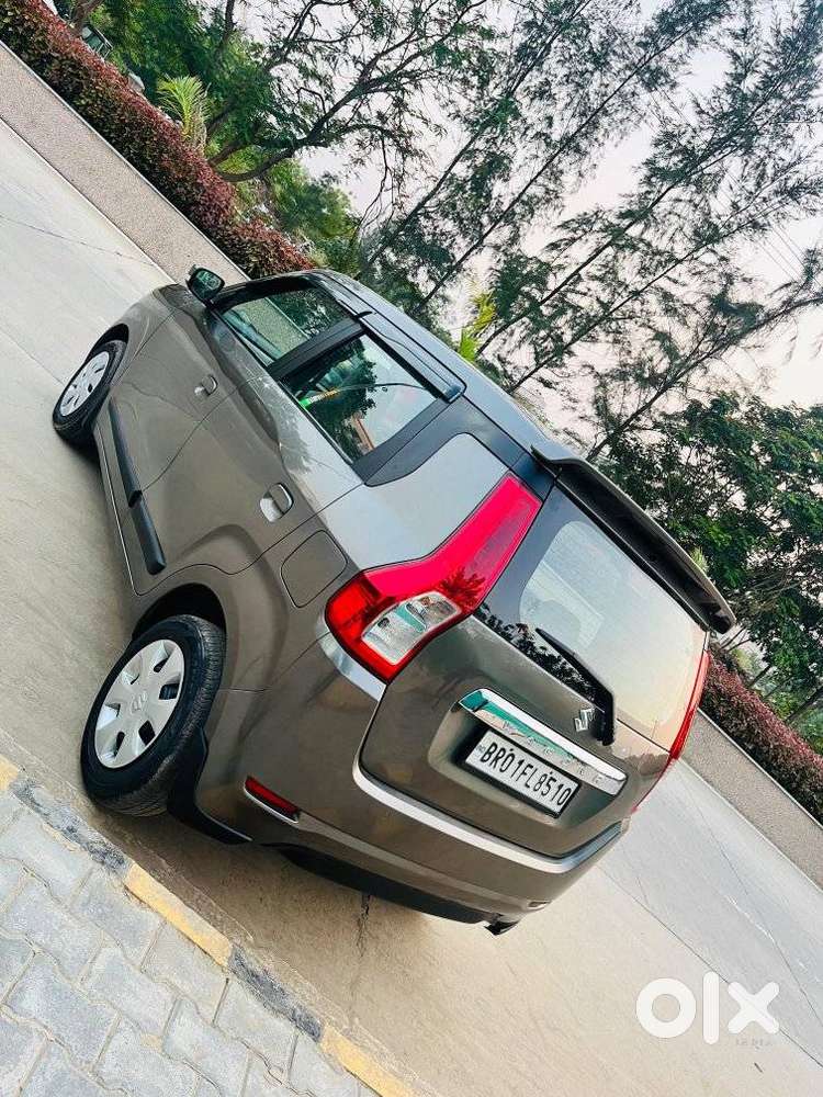 Maruti Suzuki Wagon R Zxi, 2022, Petrol
