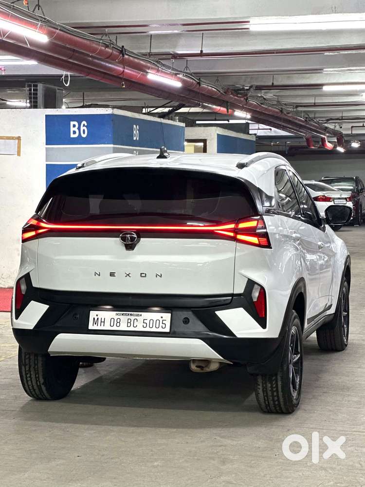 Tata Nexon Creative Plus 1.2 Revotron Petrol 6 Amt, 2023, Petrol
