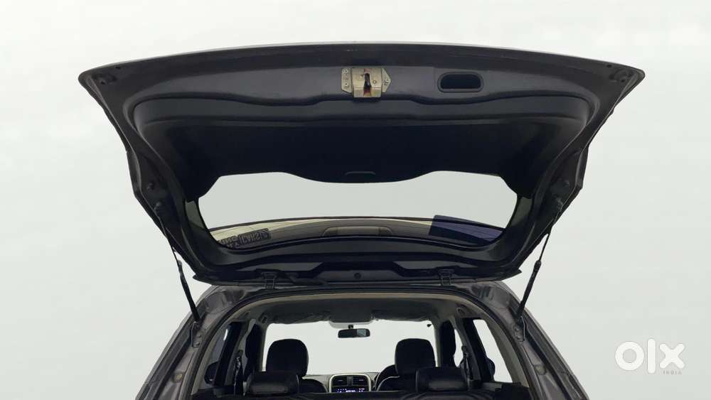 Maruti Suzuki Vitara Brezza 1.5 Vxi, 2022, Petrol