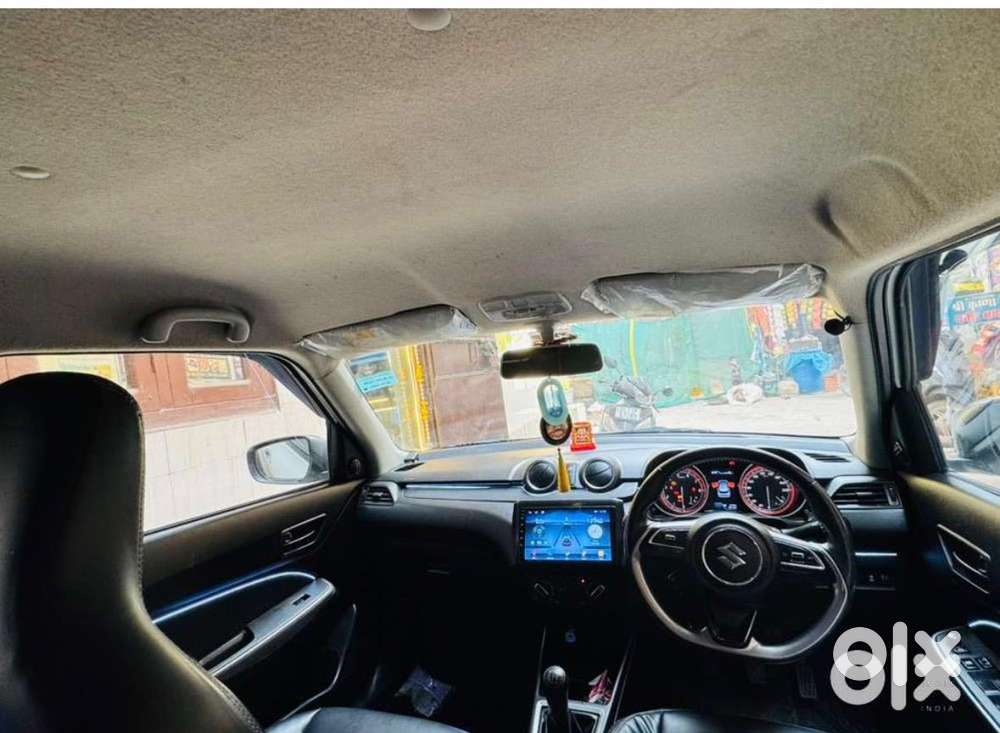 Maruti Suzuki Swift 2023 Petrol Manual
