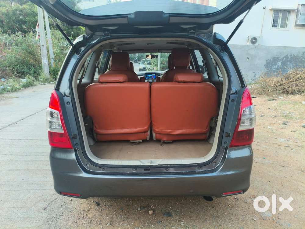 Toyota Innova 2.5 Z Diesel 7 Seater, 2014, Diesel