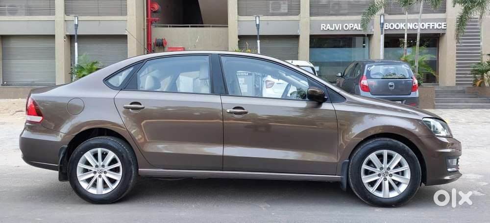 Volkswagen Vento 1.2 Tsi Highline Plus At, 2017, Petrol