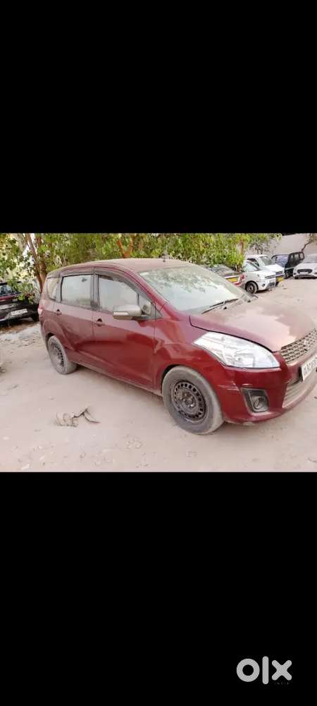 Maruti Suzuki Ertiga 2014 Zxi Variant