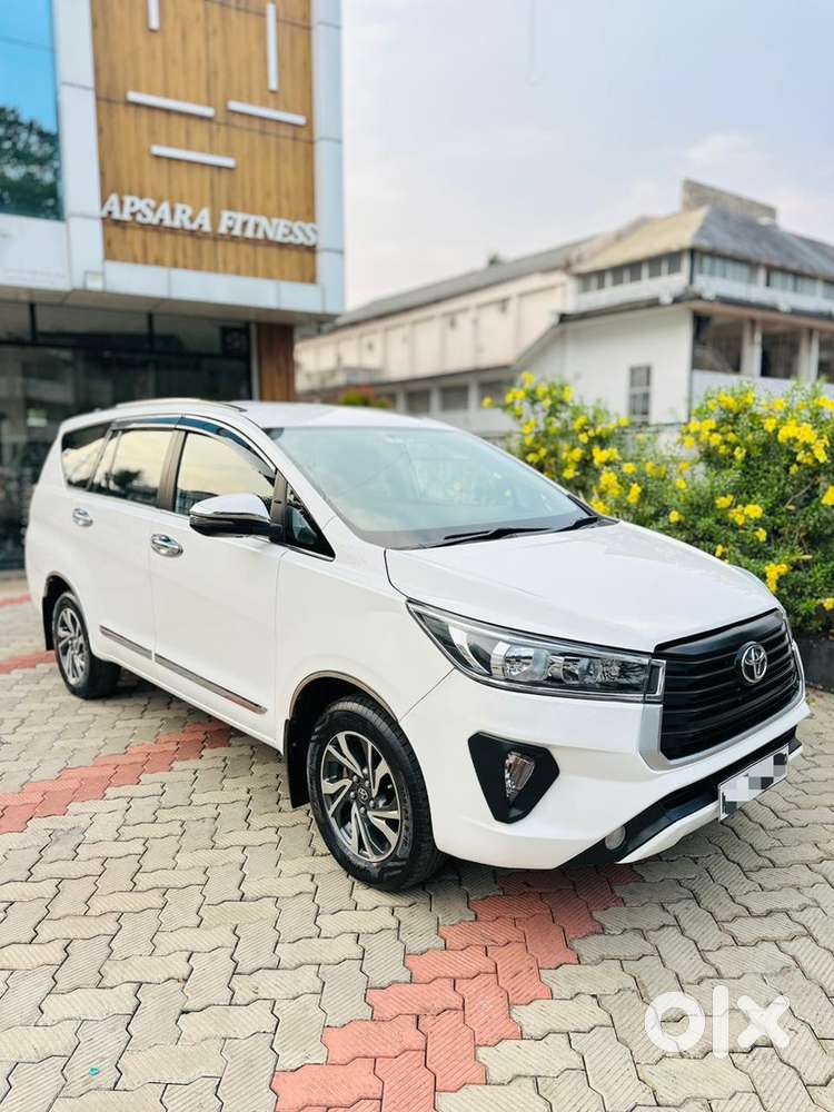 Toyota Innova Crysta 24.g 2022 Year