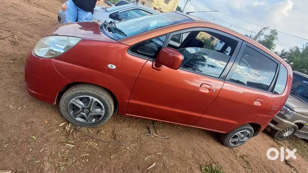 Maruti Suzuki Zen Estilo 2012